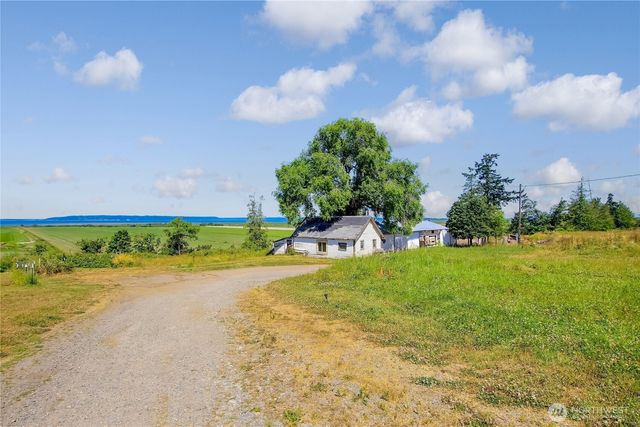 30320 Pioneer Highway, Stanwood, WA 98292