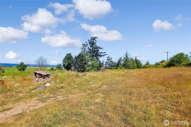 30320 Pioneer Highway, Stanwood, WA 98292