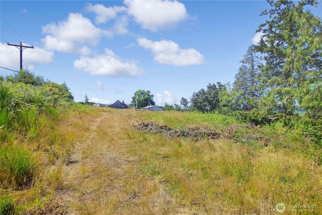 30320 Pioneer Highway, Stanwood, WA 98292