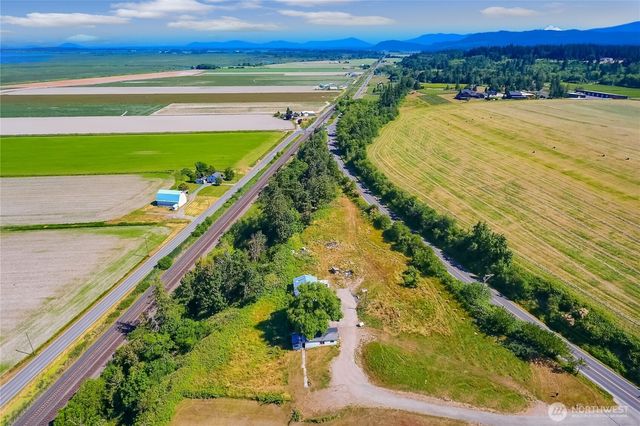 30320 Pioneer Highway, Stanwood, WA 98292