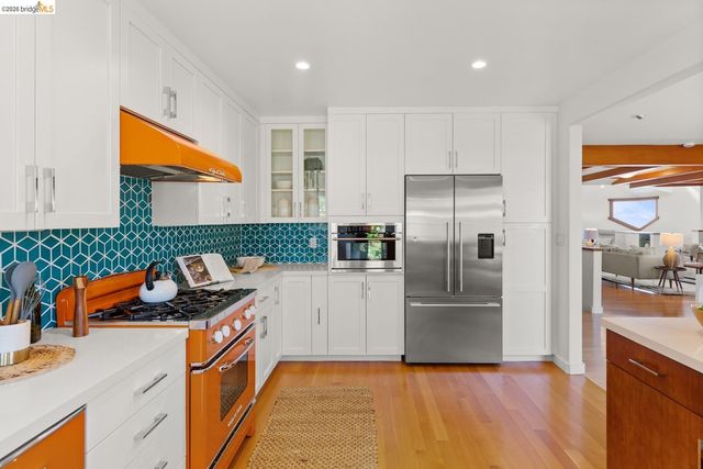 1085 Creston Rd, Berkeley, CA 94708