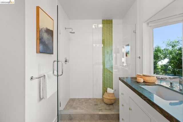 1085 Creston Rd, Berkeley, CA 94708