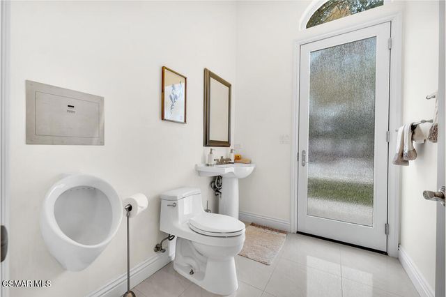 932 Rosario Drive, Thousand Oaks, CA 91362