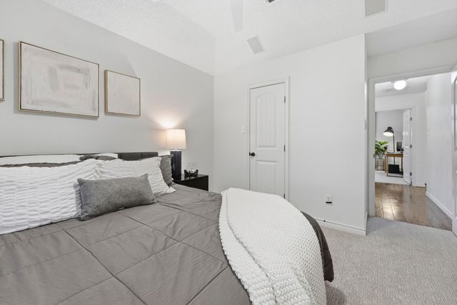 5830 101st Street, Lubbock, TX 79424