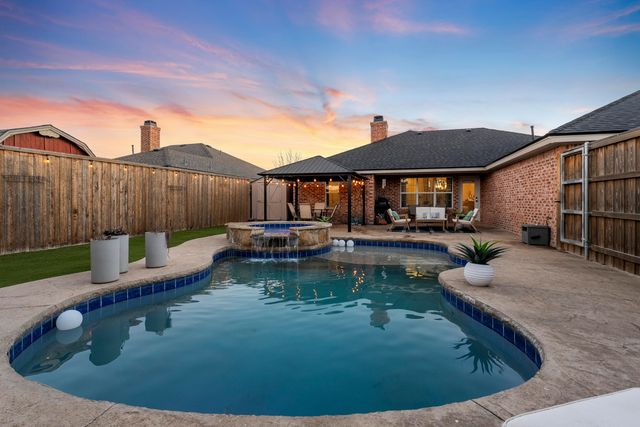 5830 101st Street, Lubbock, TX 79424