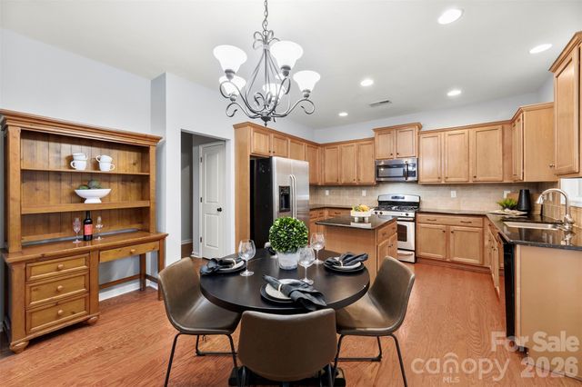 3671 Burnage Hall Road, Harrisburg, NC 28075