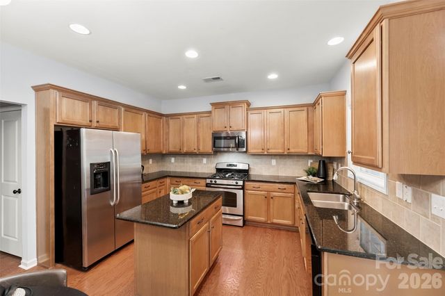 3671 Burnage Hall Road, Harrisburg, NC 28075