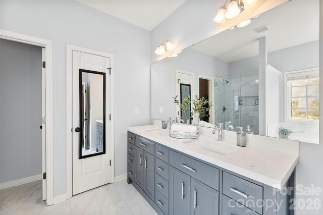 3671 Burnage Hall Road, Harrisburg, NC 28075