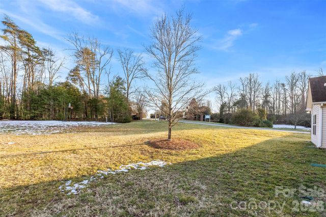 3671 Burnage Hall Road, Harrisburg, NC 28075