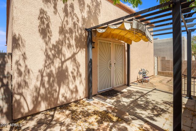 475 S MEADOWOOD Lane, Sierra Vista, AZ 85635