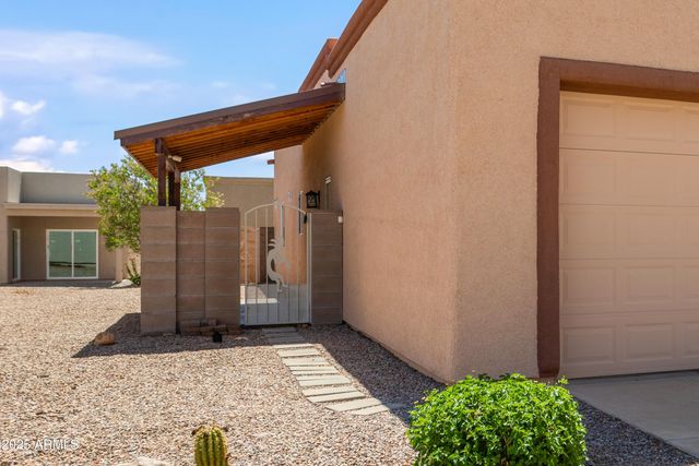475 S MEADOWOOD Lane, Sierra Vista, AZ 85635