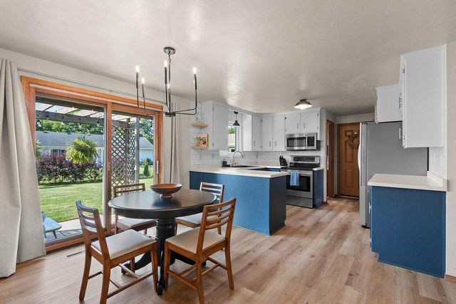 3008 GILBERT DRIVE, Green Bay, WI 54311