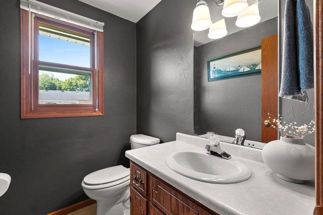 3008 GILBERT DRIVE, Green Bay, WI 54311