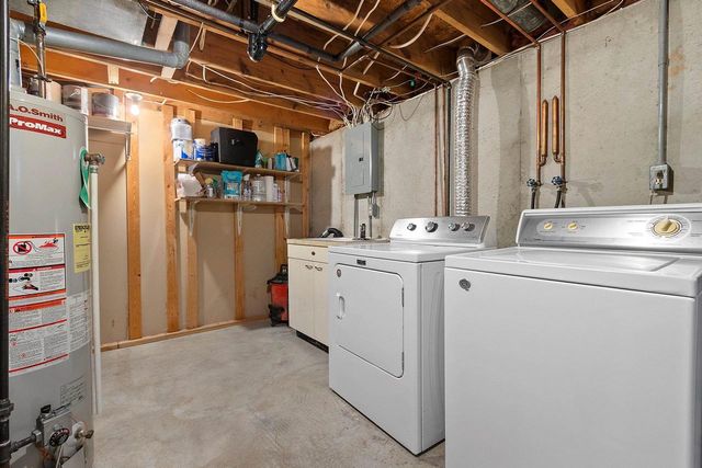 3008 GILBERT DRIVE, Green Bay, WI 54311