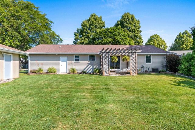 3008 GILBERT DRIVE, Green Bay, WI 54311
