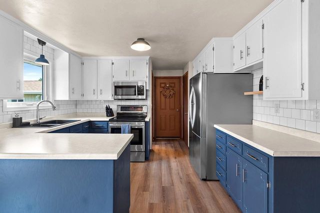 3008 GILBERT DRIVE, Green Bay, WI 54311