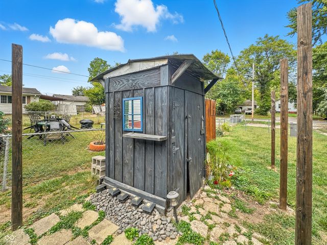 1450 W 33rd Street, Indianapolis, IN 46208