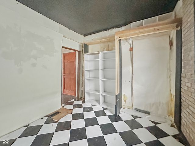 1450 W 33rd Street, Indianapolis, IN 46208