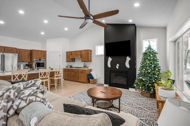 4537 205th Lane NW, Anoka, MN 55303