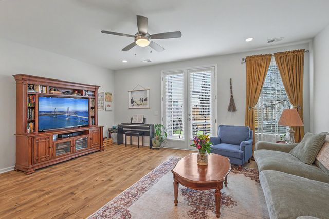 378 Green Fern Drive, Summerville, SC 29483