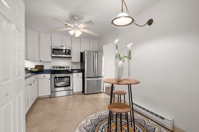 190 High St 412, Medford, MA 02155