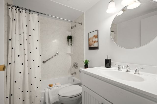 190 High St 412, Medford, MA 02155