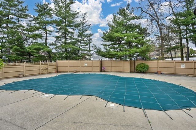 190 High St 412, Medford, MA 02155