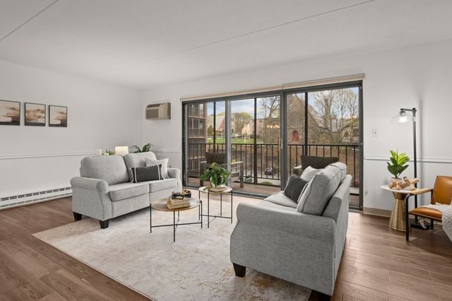 190 High St 412, Medford, MA 02155