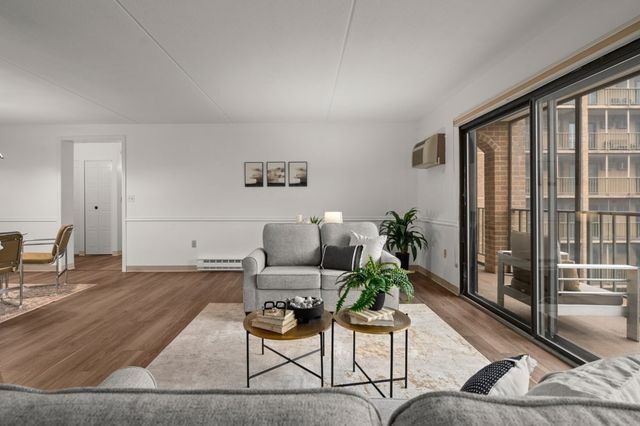 190 High St 412, Medford, MA 02155