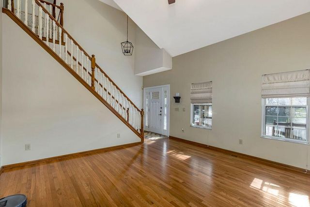 7854 Astra Circle, Reynoldsburg, OH 43068