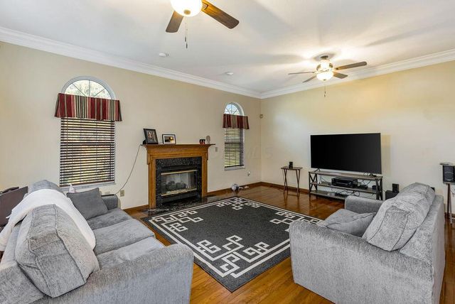 7854 Astra Circle, Reynoldsburg, OH 43068