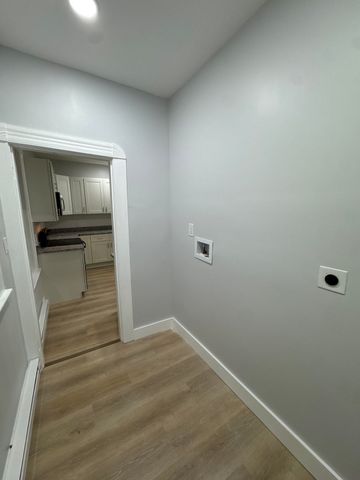 16 Ashton 3, Worcester, MA 01605