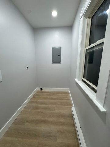 16 Ashton 3, Worcester, MA 01605