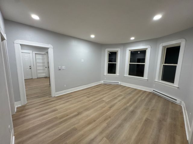 16 Ashton 3, Worcester, MA 01605