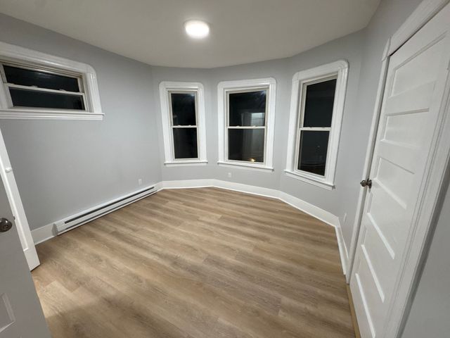 16 Ashton 3, Worcester, MA 01605
