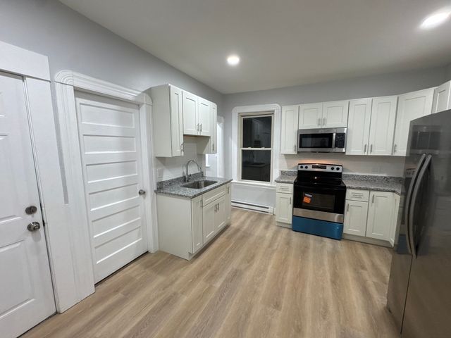 16 Ashton 3, Worcester, MA 01605