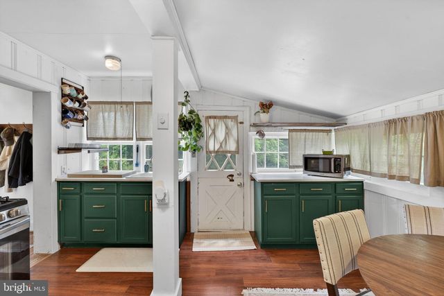 1 FISKE AVE, Reisterstown, MD 21136
