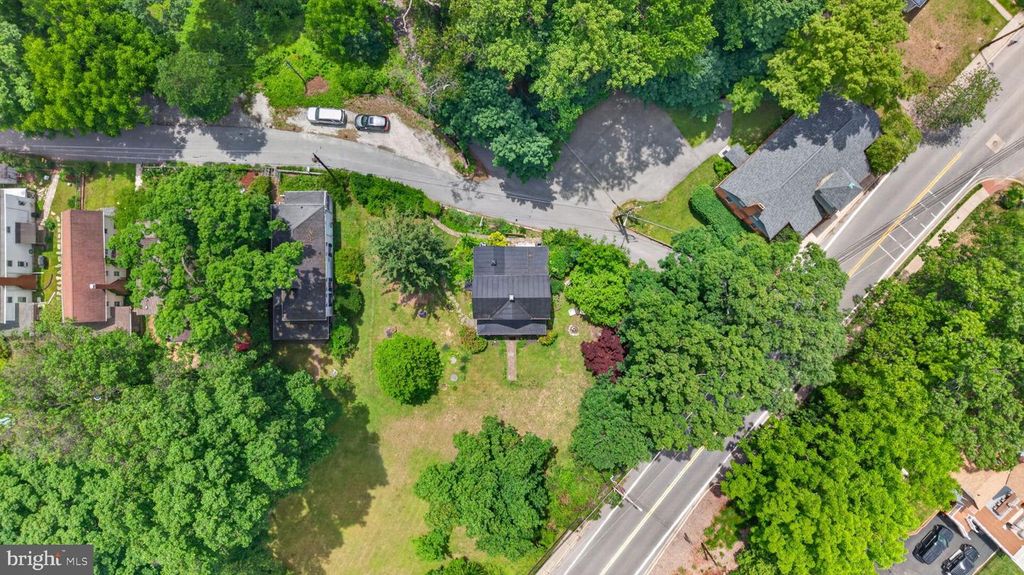 Image 36 of property listing at 1 FISKE AVE, Reisterstown, MD 21136