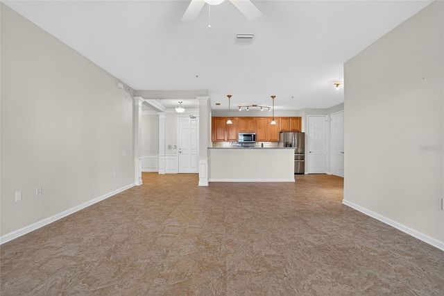 7905 SEMINOLE BOULEVARD 3103, Seminole, FL 33772