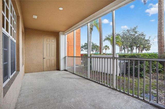 7905 SEMINOLE BOULEVARD 3103, Seminole, FL 33772