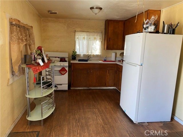 7979 Tyler, Highland, CA 92346