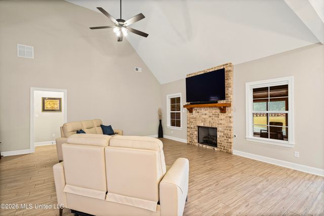 5441 Grays Valley Drive, Hernando, MS 38632