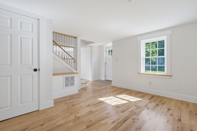 36 Winnicut Road, Greenland, NH 03840