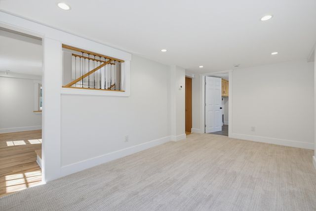 36 Winnicut Road, Greenland, NH 03840