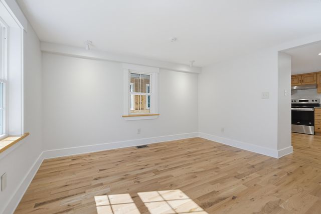 36 Winnicut Road, Greenland, NH 03840