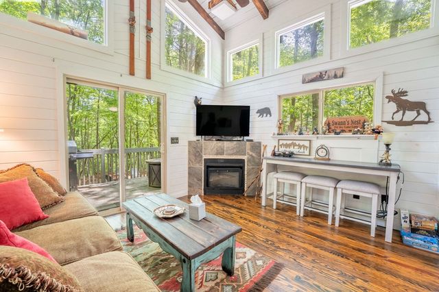 254 Star Lake Lane, Sautee Nacoochee, GA 30571
