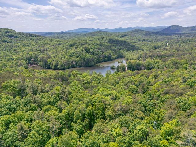 254 Star Lake Lane, Sautee Nacoochee, GA 30571