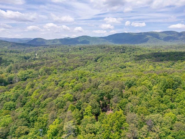254 Star Lake Lane, Sautee Nacoochee, GA 30571