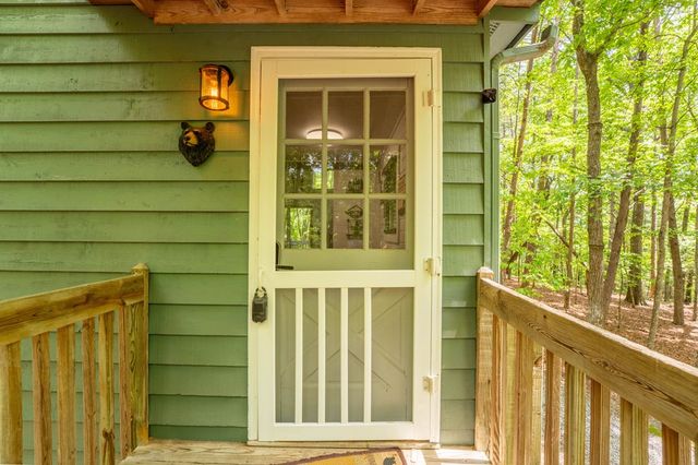 254 Star Lake Lane, Sautee Nacoochee, GA 30571