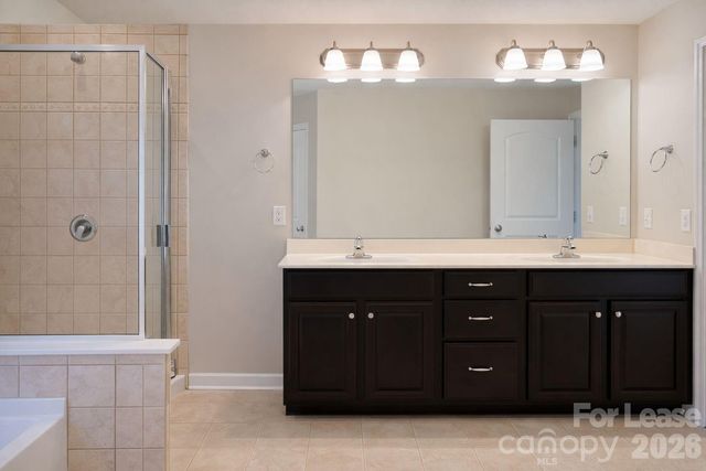 119 Sand Spur Drive, Mooresville, NC 28117